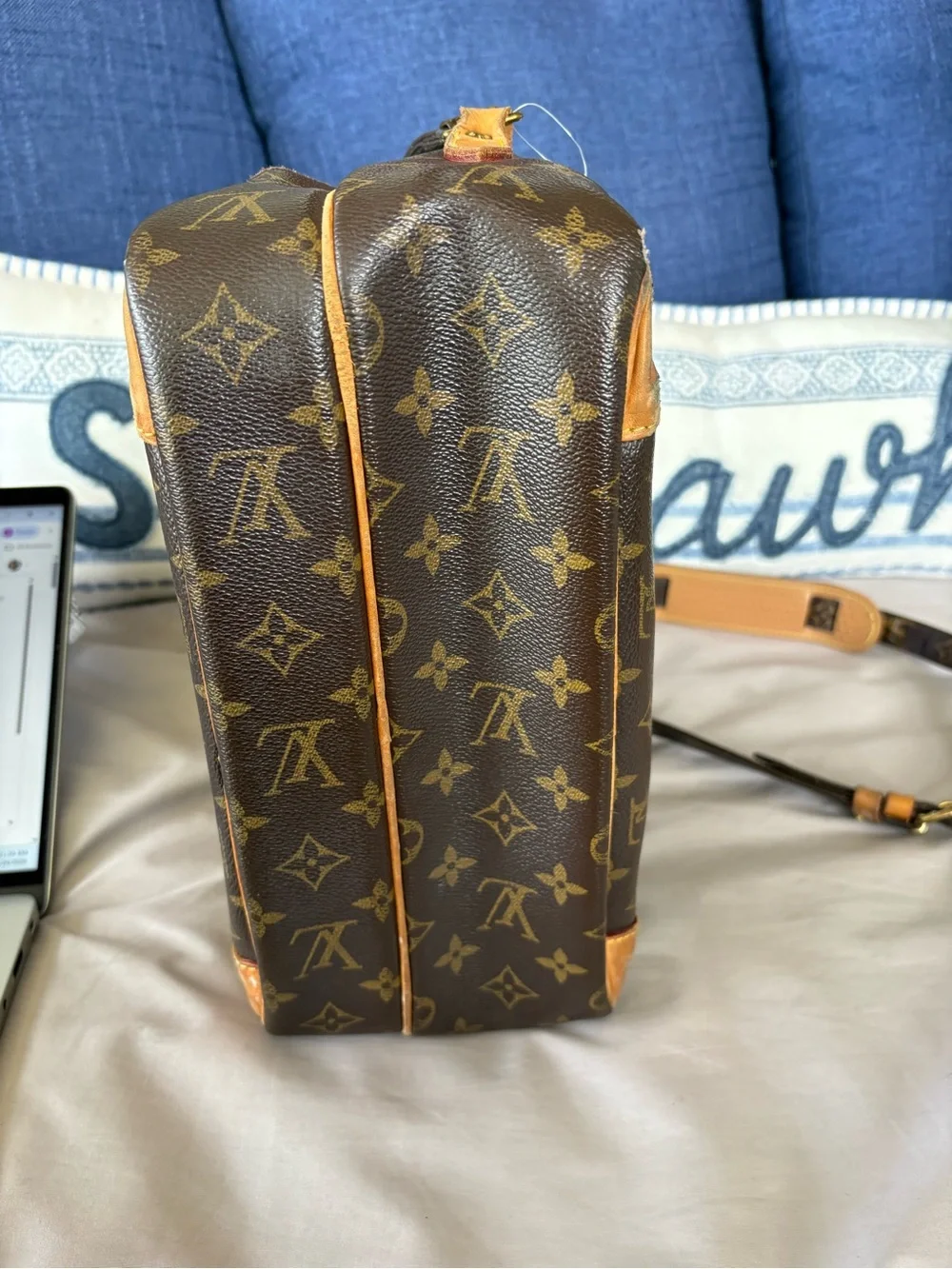 Louis Vuitton Vintage Nile Crossbody Messenger Bag Monogram Canvas Brown *READ*